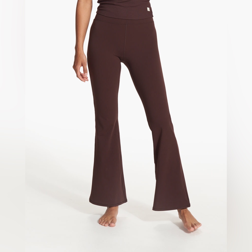 Vuori Studio Flare Mahogany NWOT